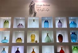 الوان بلور البرز